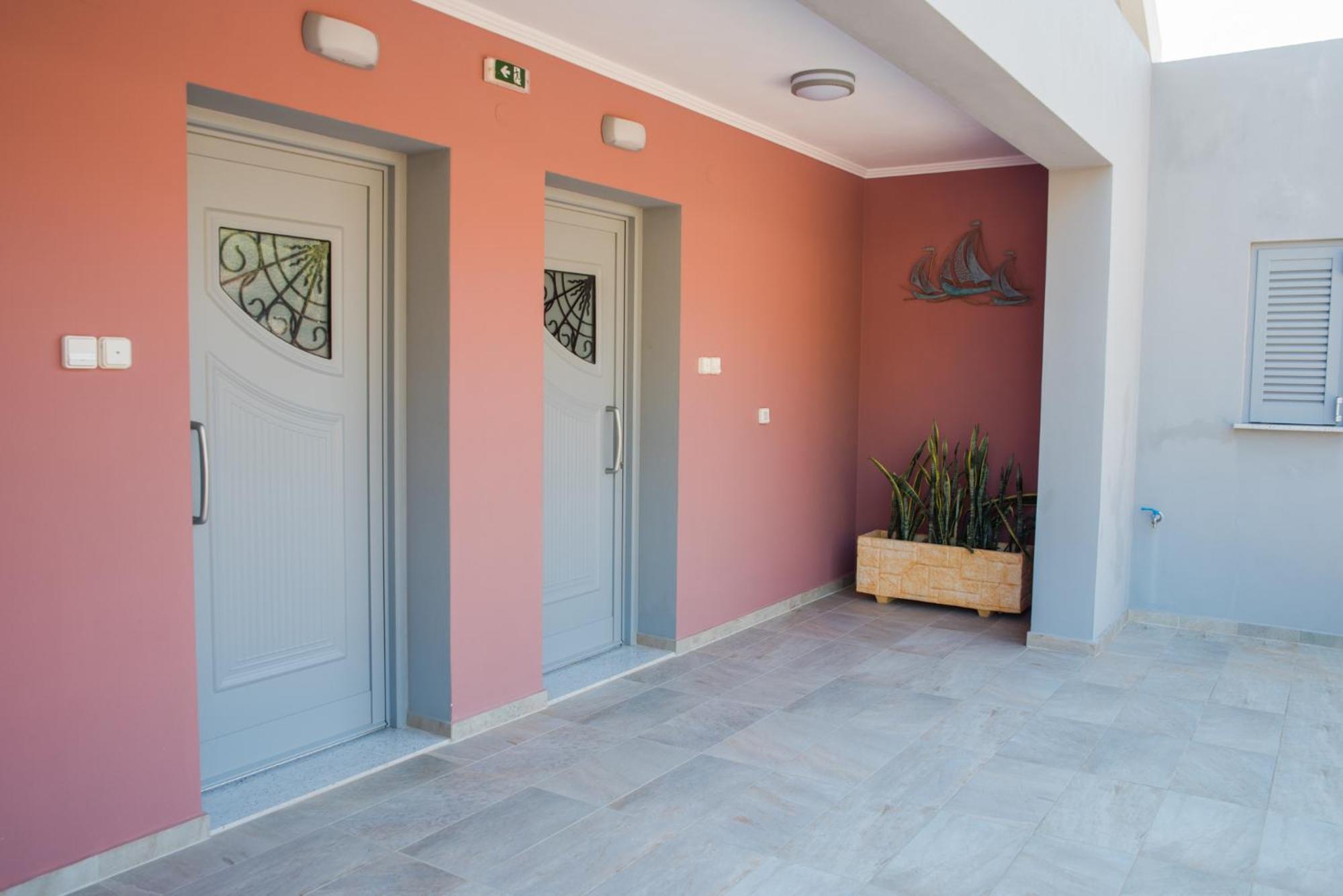 Nirvana Homes Vlachata Exterior photo
